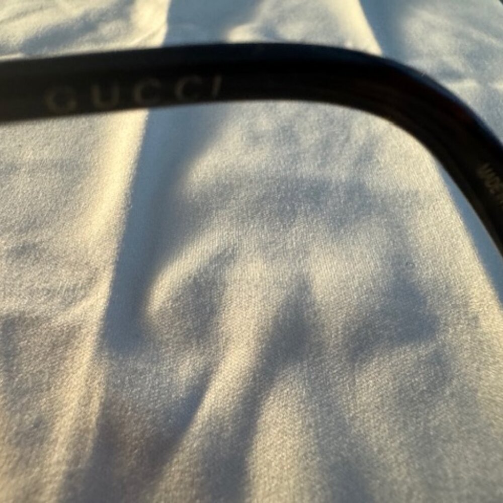 Gucci Sunglasses - Picture 5 of 6